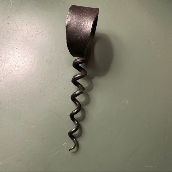 Hand Forged Iron wine opener - Picture 3 of 4